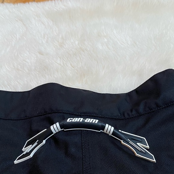 CAN-AM BRP Waterproof riding pants. - Picture 4 of 5